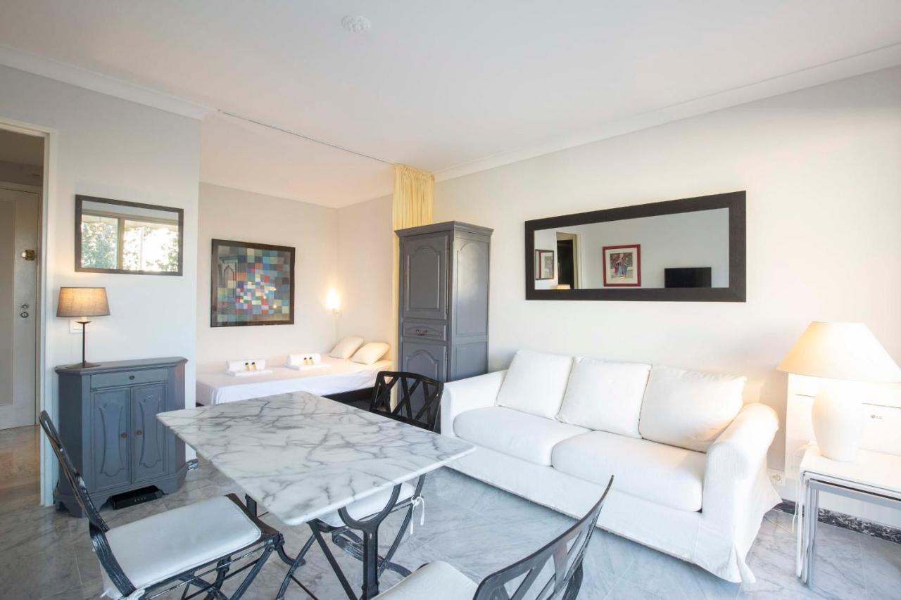 Chez J-P - 100M Beach 2-4Pers Terrace Sea View Pool Garage Antibes Eksteriør bilde